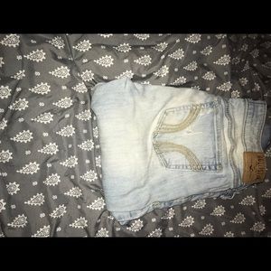 Hollister light washed jeans